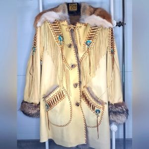 Saddle coyote leather coat